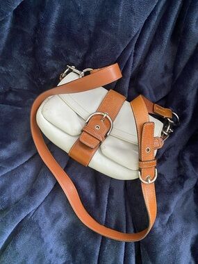 Coach White and Tan Leather Shoulder Bag with Buckle Strap